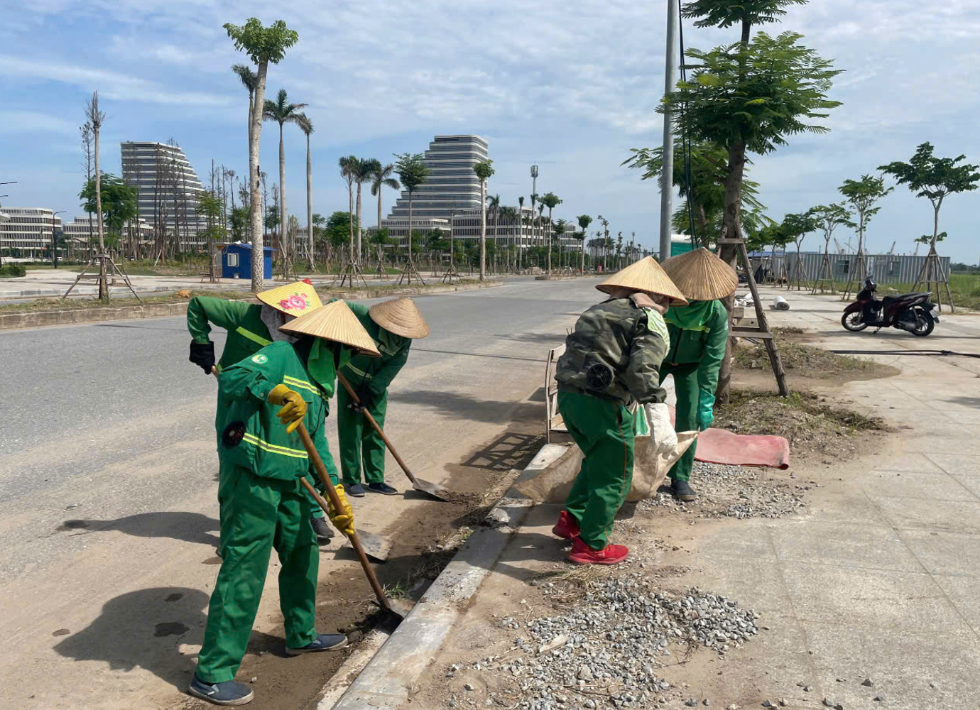 Ảnh màn hình 2025-07-17 lúc 00.04.31