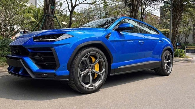 Chủ xe tại Hà Nội rao bán Lamborghini Urus 2022 giá gần 14 tỉ đồng
