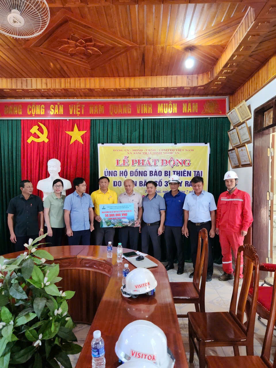 Công ty CP thuỷ điện Hủa Na và tình người nơi