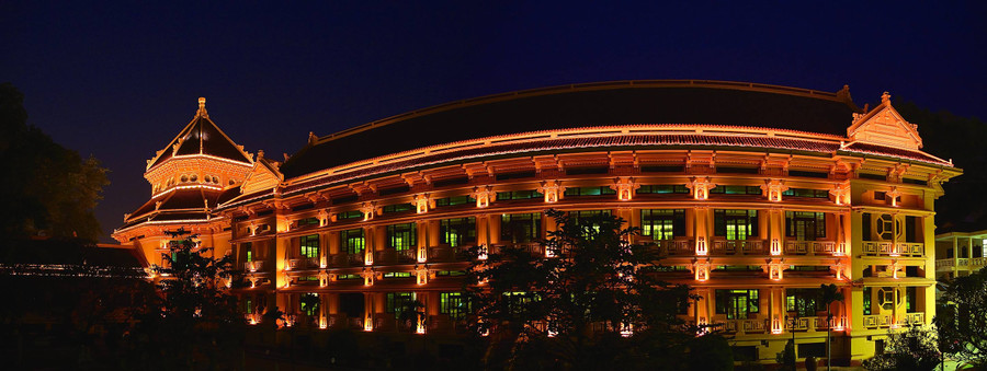 Bảo tàng Lịch sử Quốc gia về đêm. bao-tang-lich-su.jpg