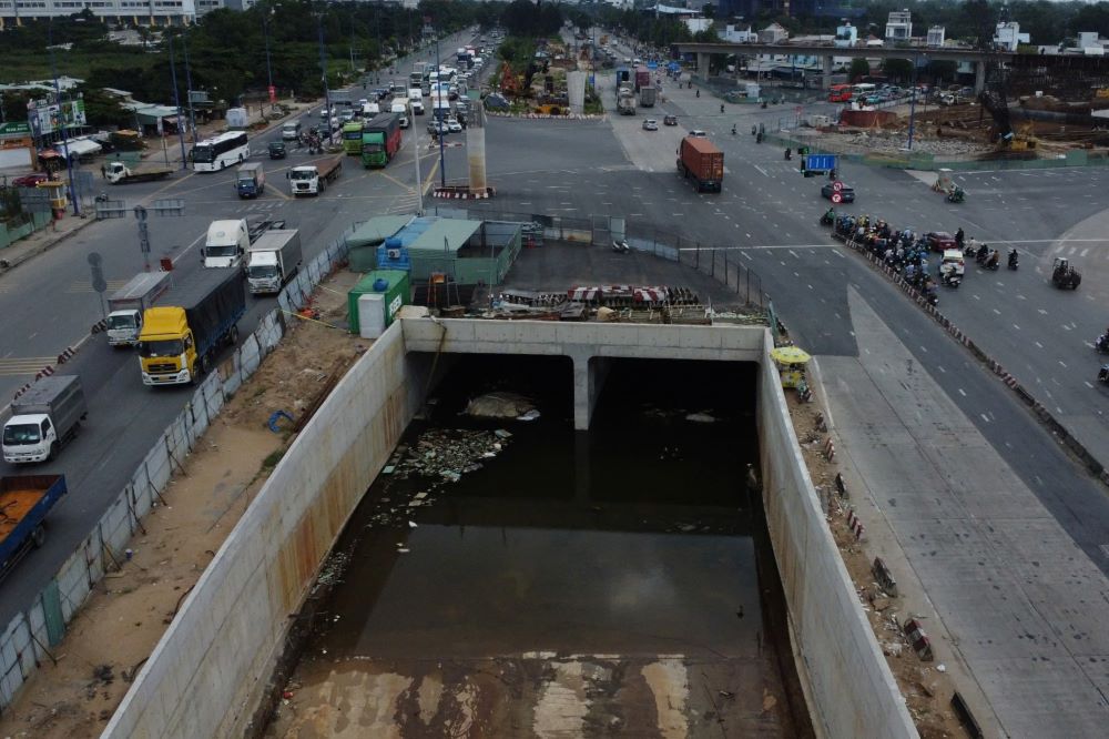 Nhánh hầm chui HC-2 cũng đã dần hoàn thành. Ảnh: Anh Tú