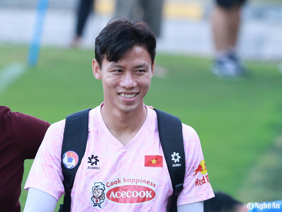 Quế Ngọc Hải gia nhập CLB Thanh Hóa sau khi chia tay Bình Dương.