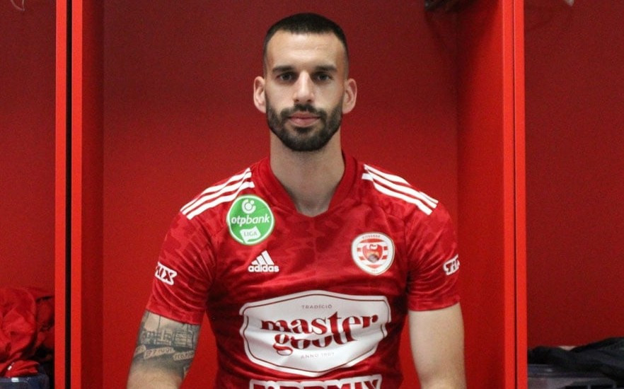 Milos Vranjanin thử việc ở Thép Xanh Nam Định.