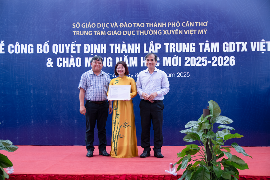 trung-tam-gdtx-viet-my-3.png