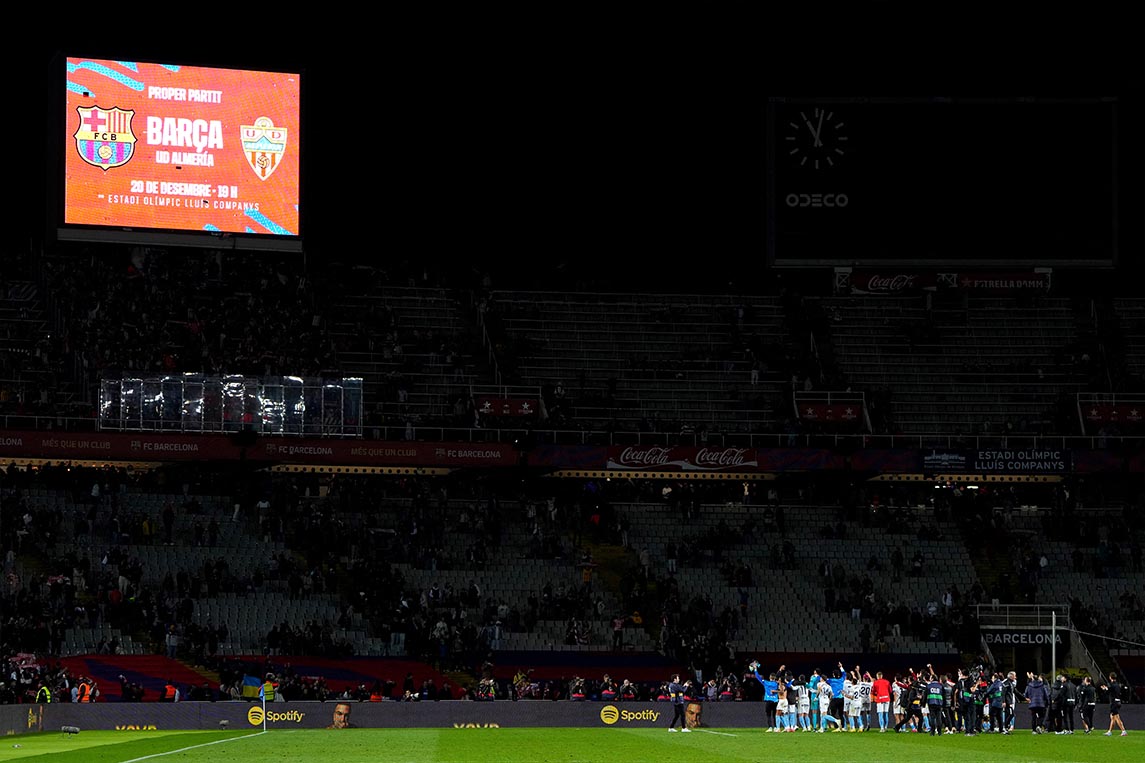 Barcelona đã xa Camp Nou hơn 2 năm và luôn mong được quay trở lại sớm. Ảnh: AFP