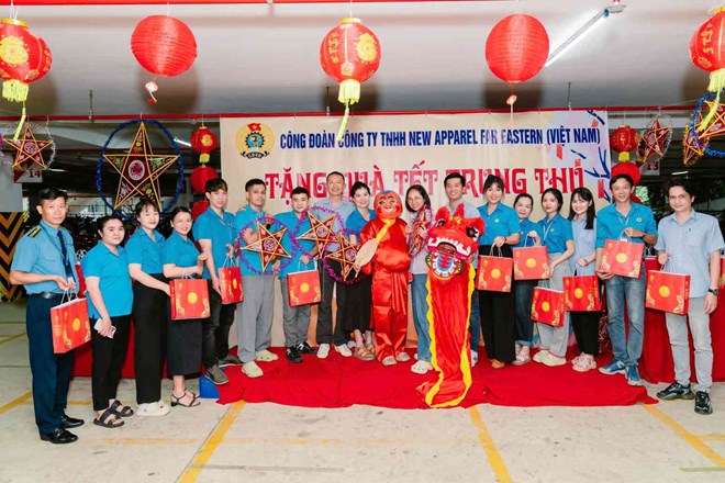 Hơn 3.500 đoàn viên ở Đồng Nai nhận quà vui Tết Trung thu