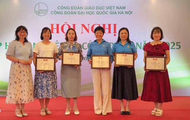 Tập huấn nghiệp vụ công đoàn và công tác tổ chức đại hội nhiệm kỳ 2025 - 2030