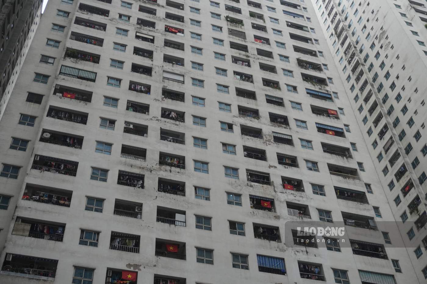 Sau 10 năm sử dụng, giá bán các căn hộ tại chung cư HH Linh Đàm đã tăng gấp 3 lần. Ảnh: Như Hạ