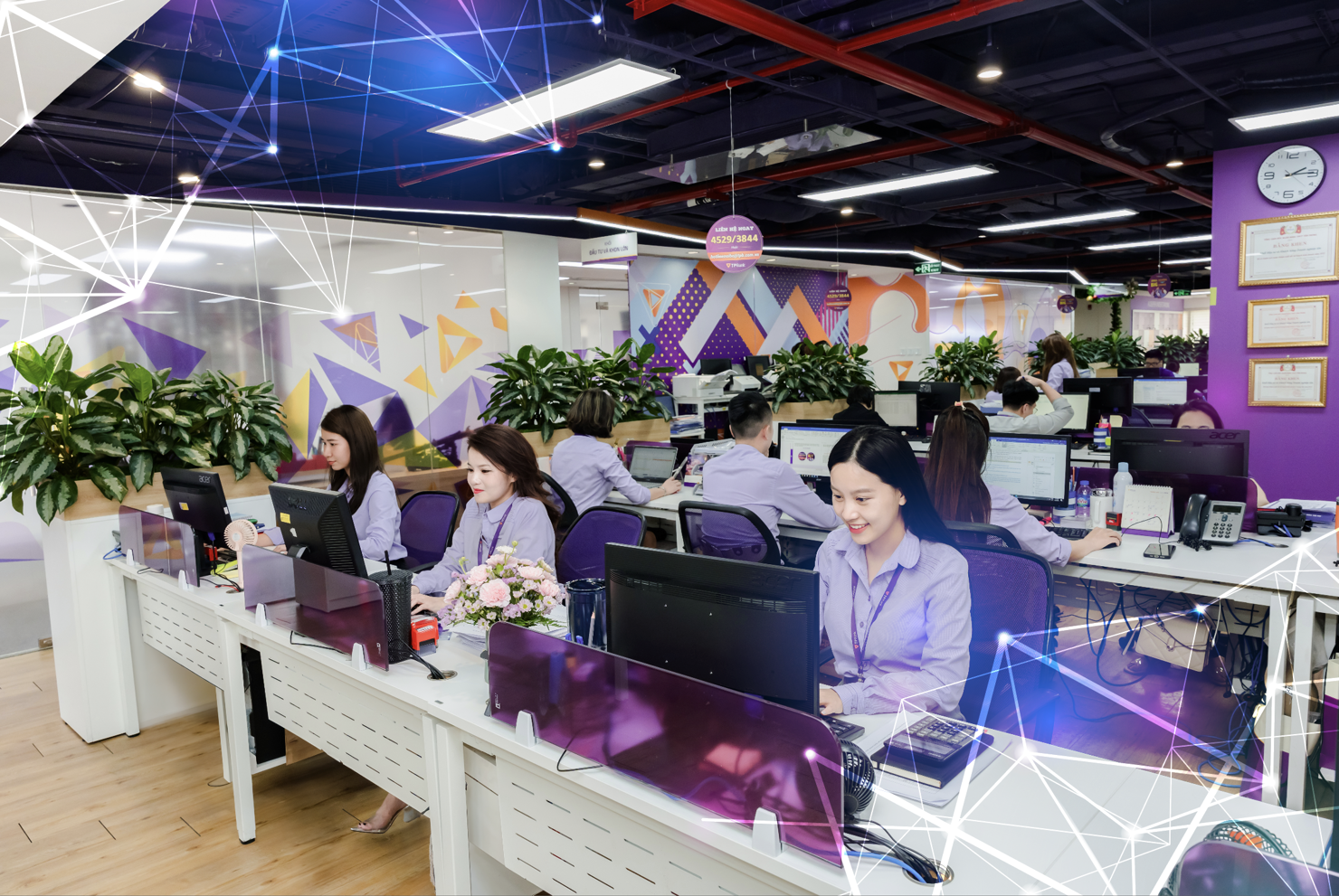 Với TPBank, dữ liệu l&agrave; t&agrave;i sản sống - được tạo ra mỗi ng&agrave;y bởi ch&iacute;nh những con người đang vận h&agrave;nh ng&acirc;n h&agrave;ng.