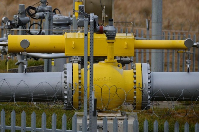 Nghịch lý EU mua khí đốt Nga và viện trợ Ukraina