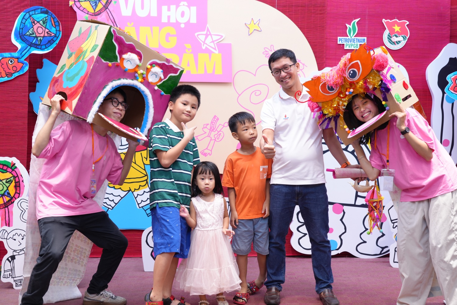 Đoàn Thanh niên PVPGB mang “Vui hội Trăng Rằm” đến với con em người lao động