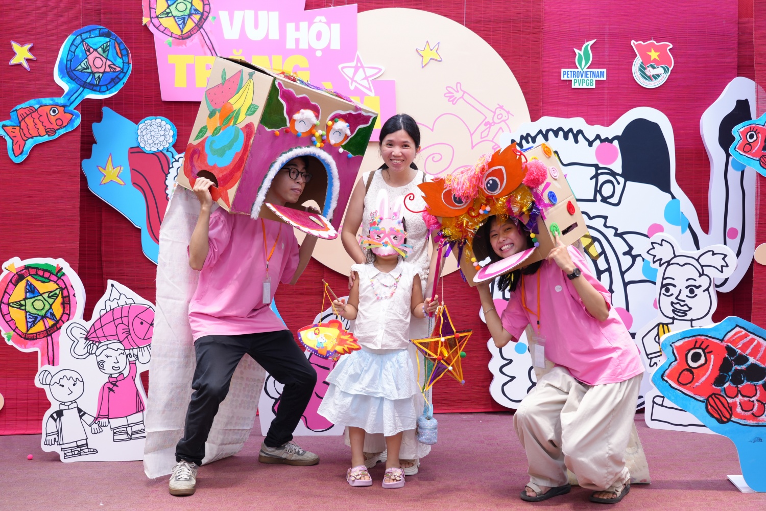 Đoàn Thanh niên PVPGB mang “Vui hội Trăng Rằm” đến với con em người lao động