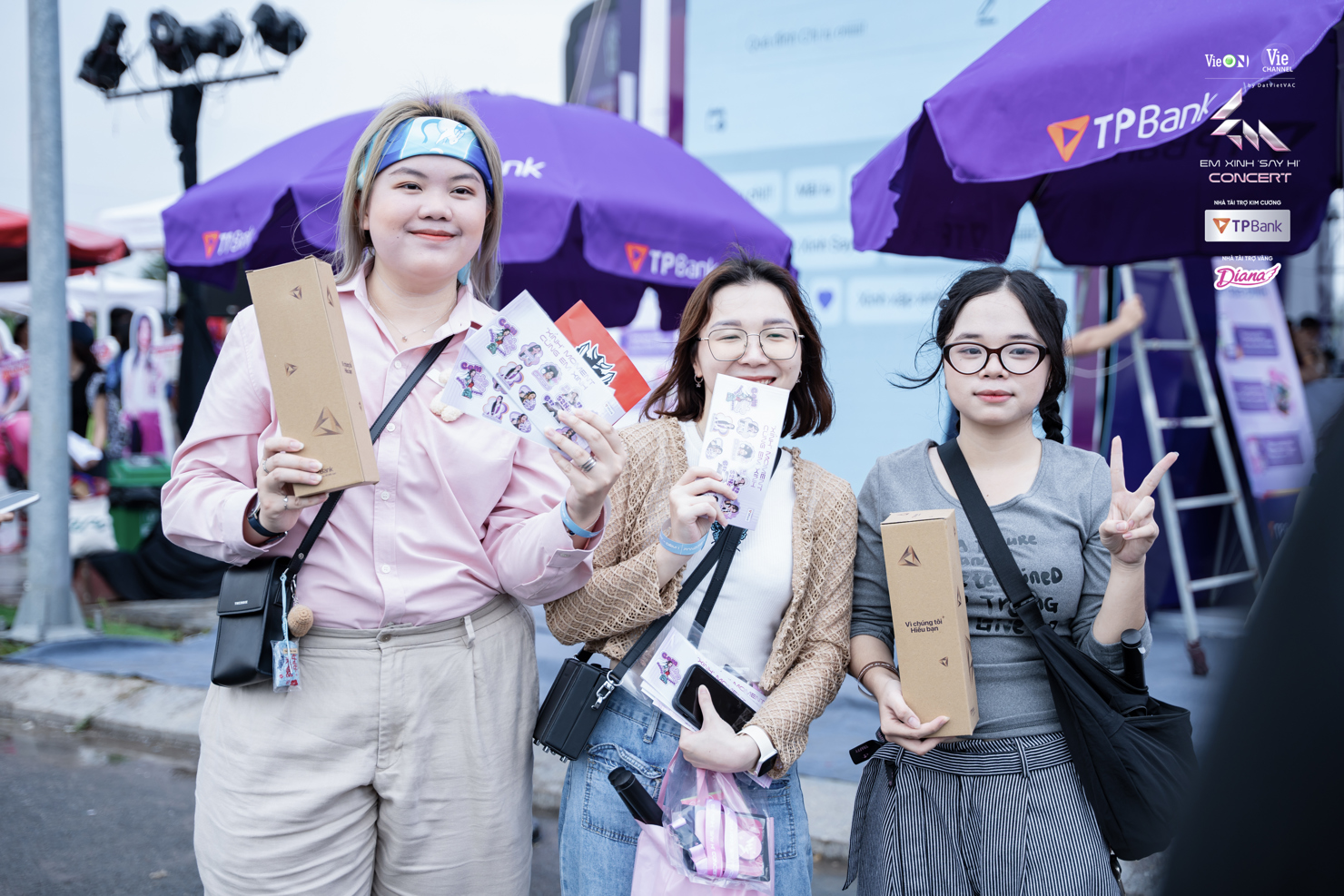 Xinhiu v&agrave; những m&oacute;n qu&agrave; độc quyền từ TPBank.