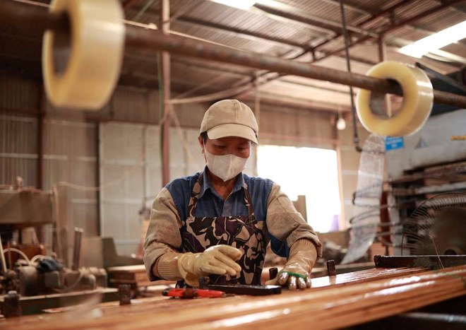 145.000 doanh nghiệp đăng ký thành lập mới, vốn đổ mạnh vào thị trường