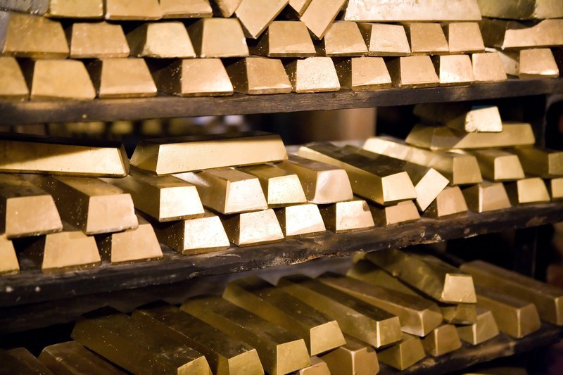 golden-bars-in-gold-mine-in-zloty-stok-poland.jpg