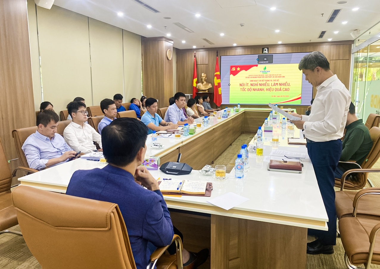 Toàn cảnh buổi sinh hoạt.