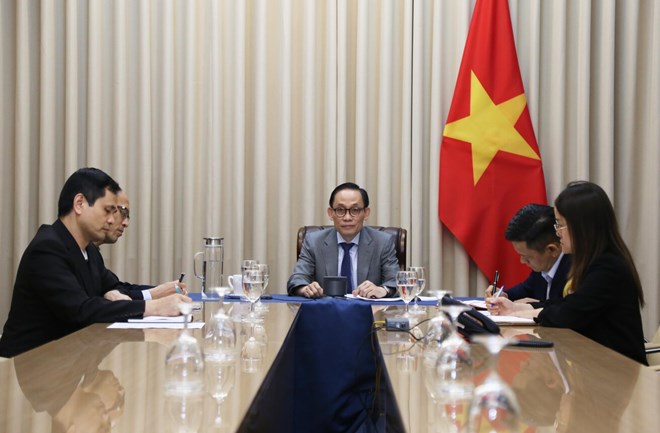 Việt Nam luôn mong muốn tăng cường hơn nữa quan hệ với Vương quốc Anh