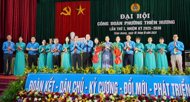 Ra mắt Ban Chấp hành Công đoàn phường Thiên Hương, Hải Phòng lần thứ I