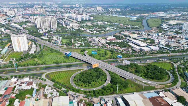 TPHCM sẽ chi hơn 28.000 tỉ đồng làm 2 tuyến đường lớn nối thẳng đến Tây Ninh
