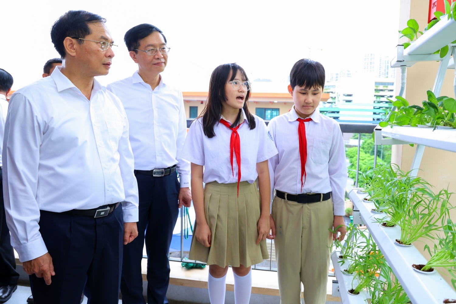 Từ trang sách đến thực hành sáng tạo