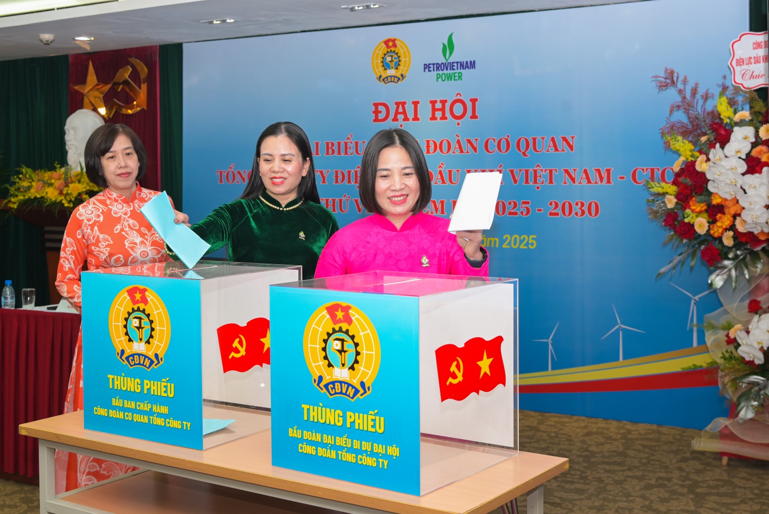 Công đoàn Cơ quan PV Power phát huy vai trò hạt nhân đoàn kết, điểm tựa vững chắc của NLĐ Công đoàn Cơ quan PV Power phát huy vai trò hạt nhân đoàn kết, điểm tựa vững chắc của NLĐ