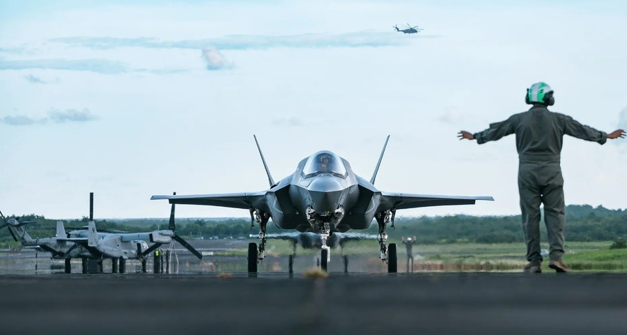 Mỹ triển khai tiêm kích F-35 tại Puerto Rico.