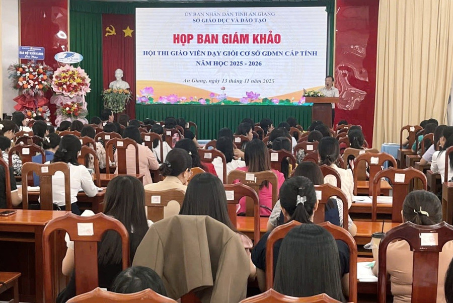 Sở GD&ĐT An Giang họp Ban Giám khảo chuẩn bị Hội thi giáo viên cơ sở GDMN dạy giỏi.