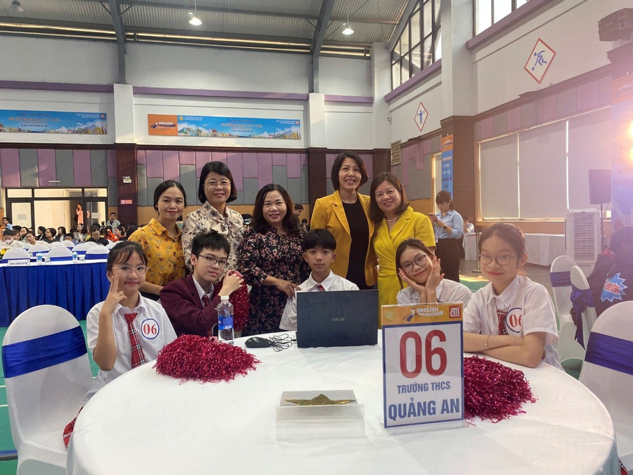 Học sinh Trường THCS Quảng An hào hứng trong cuộc thi Tiếng Anh Đường đua kỳ thú. image024.jpg