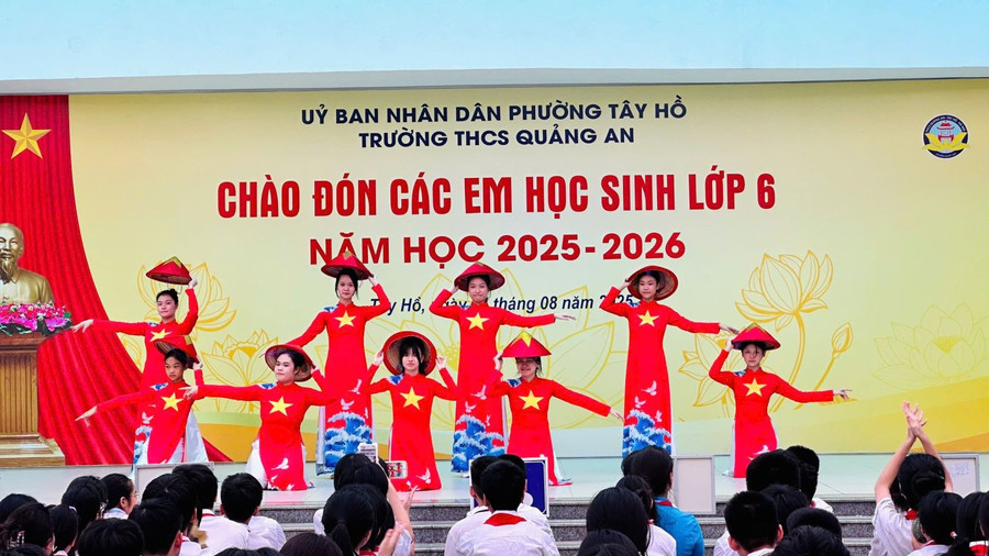 Lễ đón học sinh lớp 6 năm học 2025 – 2026. image016.jpg