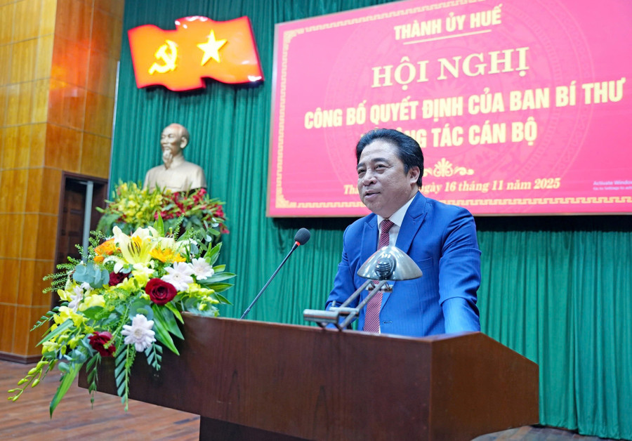 Ông Nguyễn Khắc Toàn, Phó Bí thư Tỉnh ủy, Chủ tịch UBND tỉnh Khánh Hòa được điều động, giữ chức Phó Bí thư Thành ủy Huế nhiệm kỳ 2025-2030.