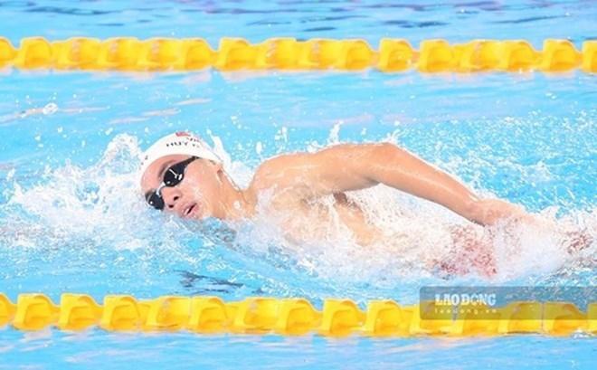 Kình ngư Huy Hoàng nỗ lực duy trì phong độ trước SEA Games