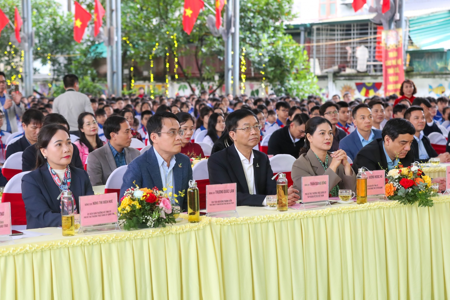 Petrovietnam khánh thành phòng thực hành giáo dục STEM tại Trường THCS Lê Quý Đôn tỉnh Tuyên Quang Petrovietnam khánh thành phòng thực hành giáo dục STEM tại Trường THCS Lê Quý Đôn tỉnh Tuyên Quang