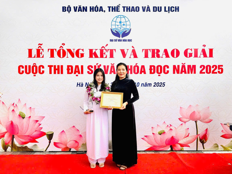 Học sinh Trường THPT Phan Châu Trinh giành giải 3 ở cuộc thi Đại sứ Văn hóa đọc năm 2025 toàn quốc. van-hoa-doc-truong-thpt-phan-chau-trinh-phuong-hai-chau.jpg