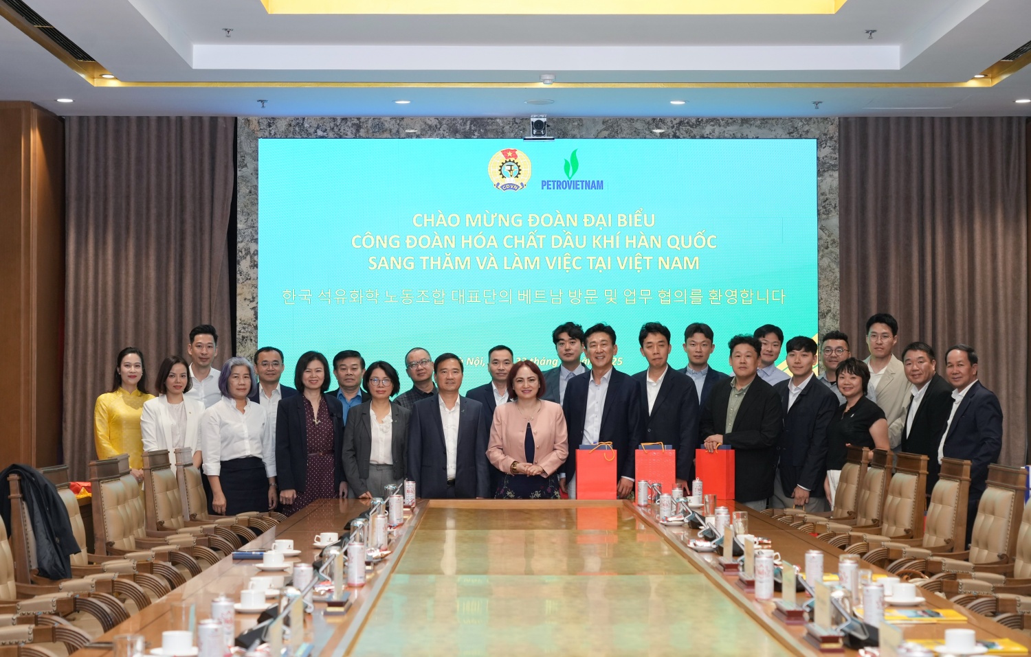 Công đoàn Petrovietnam và Công đoàn Hyundai Oilbank tăng cường hợp tác, thúc đẩy hoạt động công đoàn