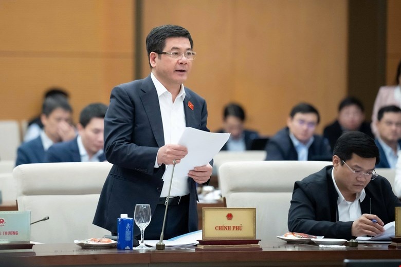 Đề xuất cơ chế gỡ vướng trong đầu tư lĩnh vực dầu khí và hạ tầng năng lượng Đề xuất cơ chế gỡ vướng trong đầu tư lĩnh vực dầu khí và hạ tầng năng lượng