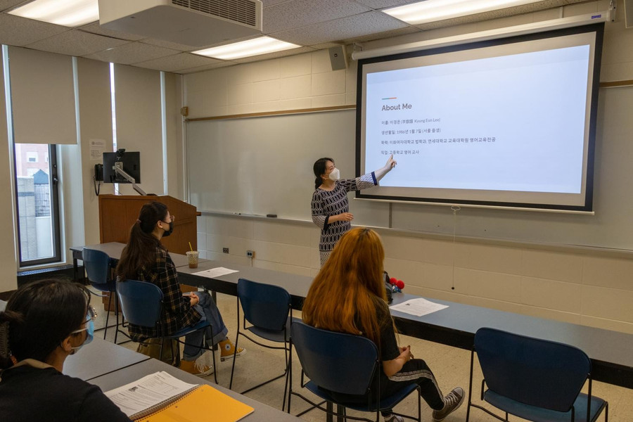 Giáo viên Hàn Quốc cần thích nghi với sự phát triển và bành trướng của AI.