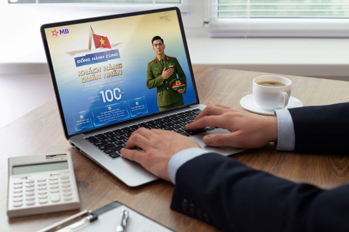 &ldquo;Combo sản phẩm d&agrave;nh cho Qu&acirc;n nh&acirc;n&rdquo; do MB thiết kế ri&ecirc;ng cho nh&oacute;m kh&aacute;ch h&agrave;ng thuộc lực lượng vũ trang.