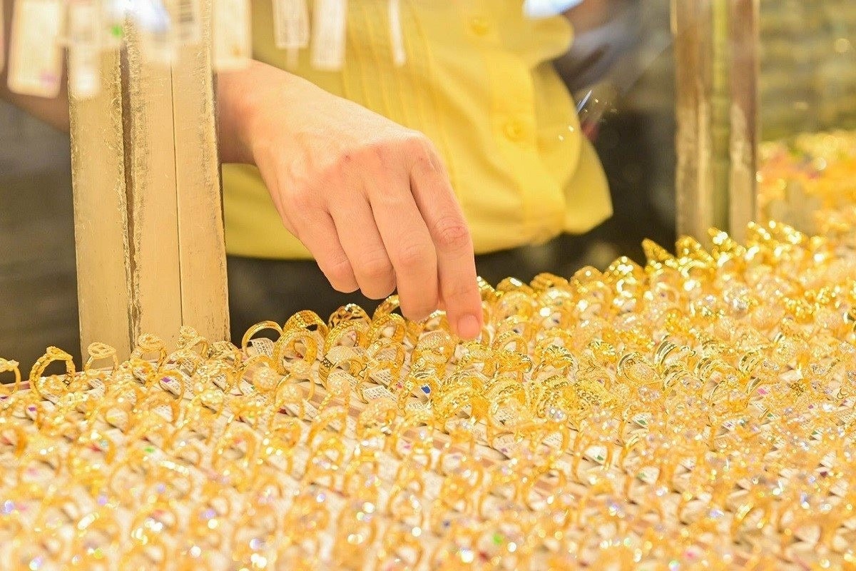 Giá vàng hôm nay 28 11 2025 Giá vàng SJC, giá vàng nhẫn, vàng thế giới