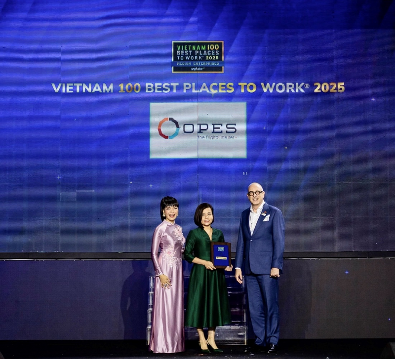 Tháng 11/2025, OPES đồng thời nhận 02 giải thưởng về Nơi làm việc tốt nhất Việt Nam, minh chứng cho chiến lược đầu tư về con người đã mang lại “quả ngọt” về kinh doanh.