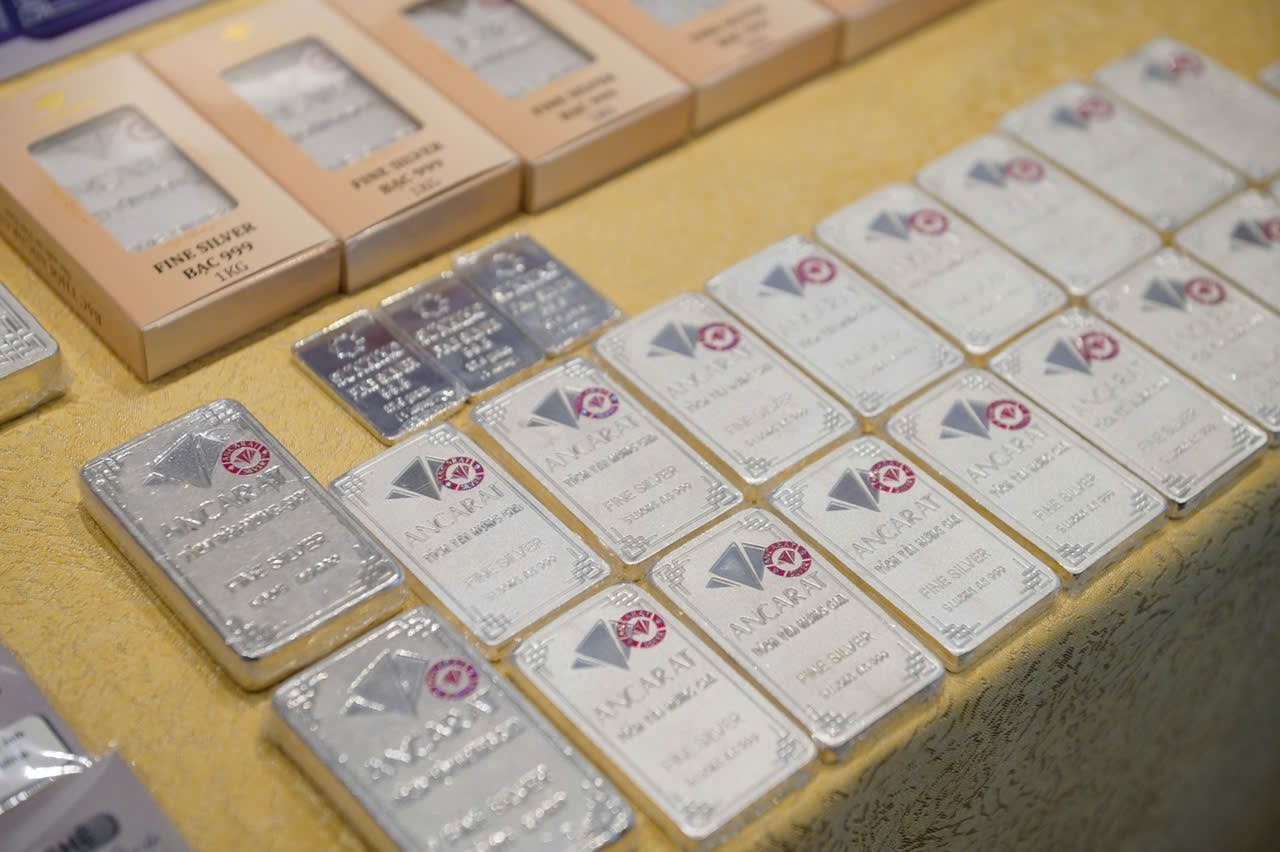 Giá bạc tiếp tục tăng cao kỷ lục , đầu tư thông minh trong thị trường kinh doanh - Ảnh 1. Giá bạc tiếp tục tăng cao kỷ lục , đầu tư thông minh trong thị trường kinh doanh - Ảnh 1.