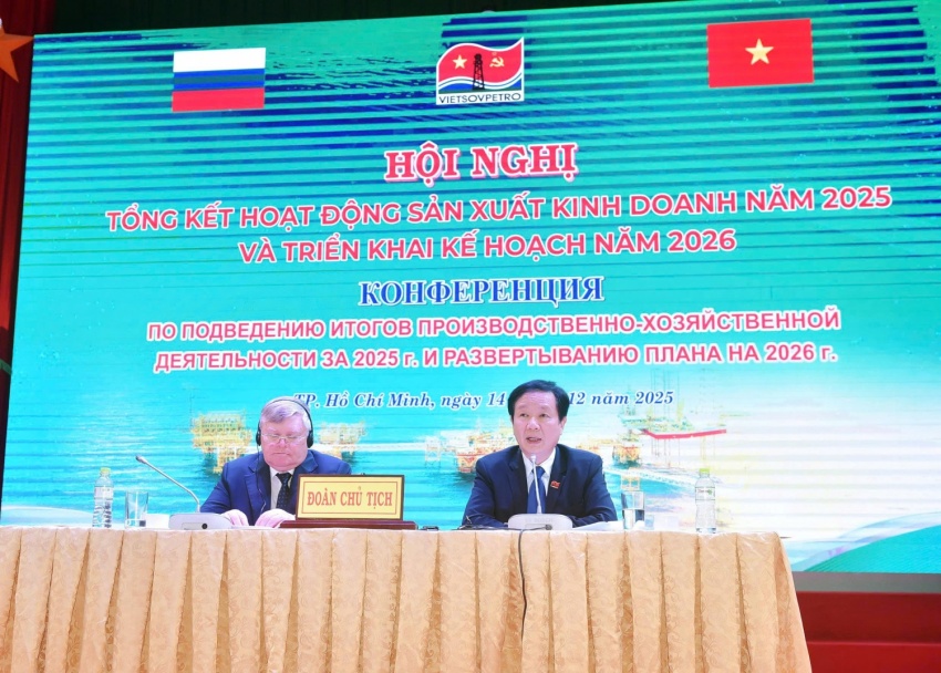 Vietsovpetro: Giữ vững vai trò trụ cột khai thác, mở rộng lĩnh vực hoạt động Vietsovpetro: Giữ vững vai trò trụ cột khai thác, mở rộng lĩnh vực hoạt động