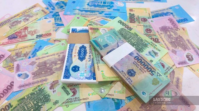 Gửi tiết kiệm ngắn hạn 6 tháng nhận lãi suất tới 6,9%