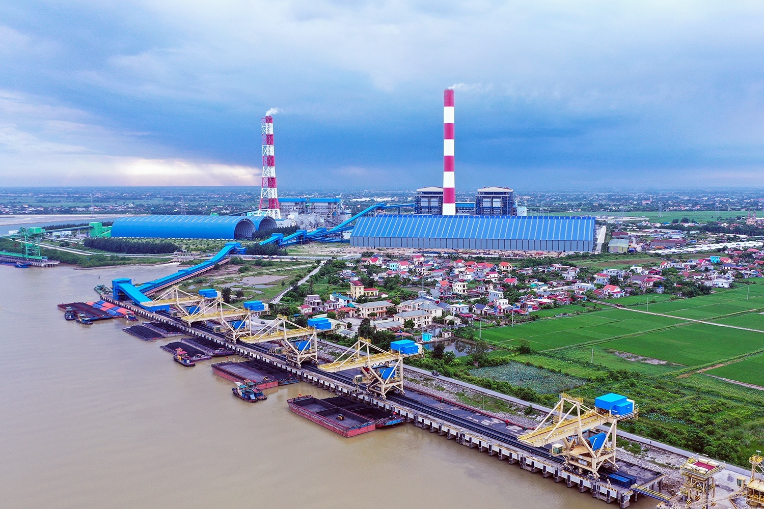 Petrovietnam vượt khó năm 2025: Thích ứng linh hoạt, giữ nhịp tăng trưởng