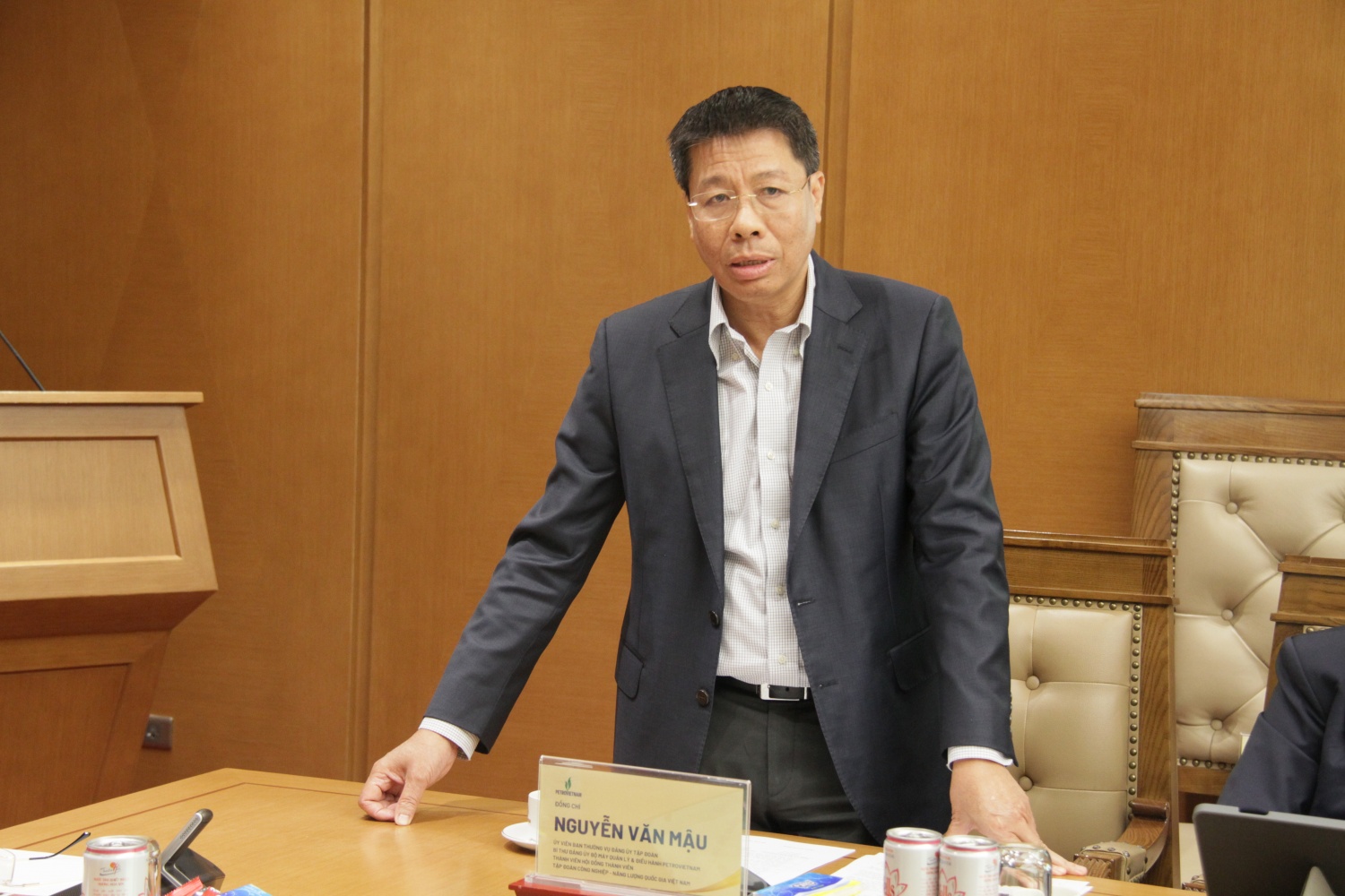 Tăng cường phối hợp giữa Hội CCB BMQL&ĐH Petrovietnam và CLB Dầu khí Trường Sa Tăng cường phối hợp giữa Hội CCB BMQL&ĐH Petrovietnam và CLB Dầu khí Trường Sa