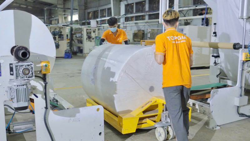 Nhà máy sản xuất giấy Top Gia tại TP. Hồ Chí Minh.