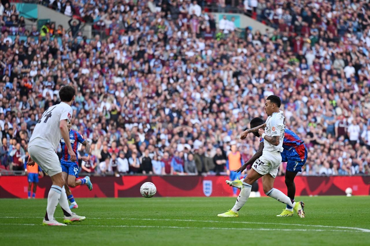Crystal Palace 3-0 Aston Villa LIVE - Sarr scores again to send Palace to the FA Cup Final - Hayters