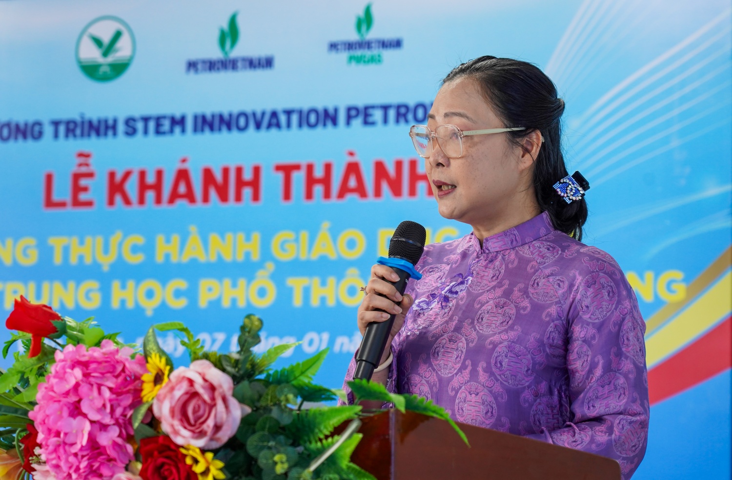 Khánh thành phòng STEM - Động lực đổi mới dạy và học tại Trường THPT Phạm Hùng (Vĩnh Long) Khánh thành phòng STEM - Động lực đổi mới dạy và học tại Trường THPT Phạm Hùng (Vĩnh Long)