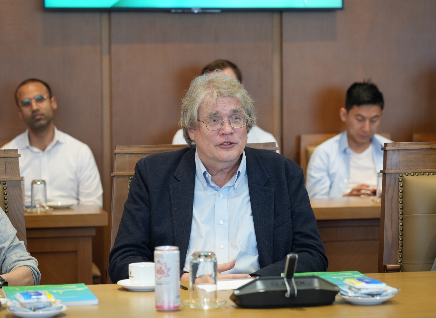 Petrovietnam trao đổi học thuật với Trường Wharton, Đại học Pennsylvania về phát triển kinh tế, năng lượng