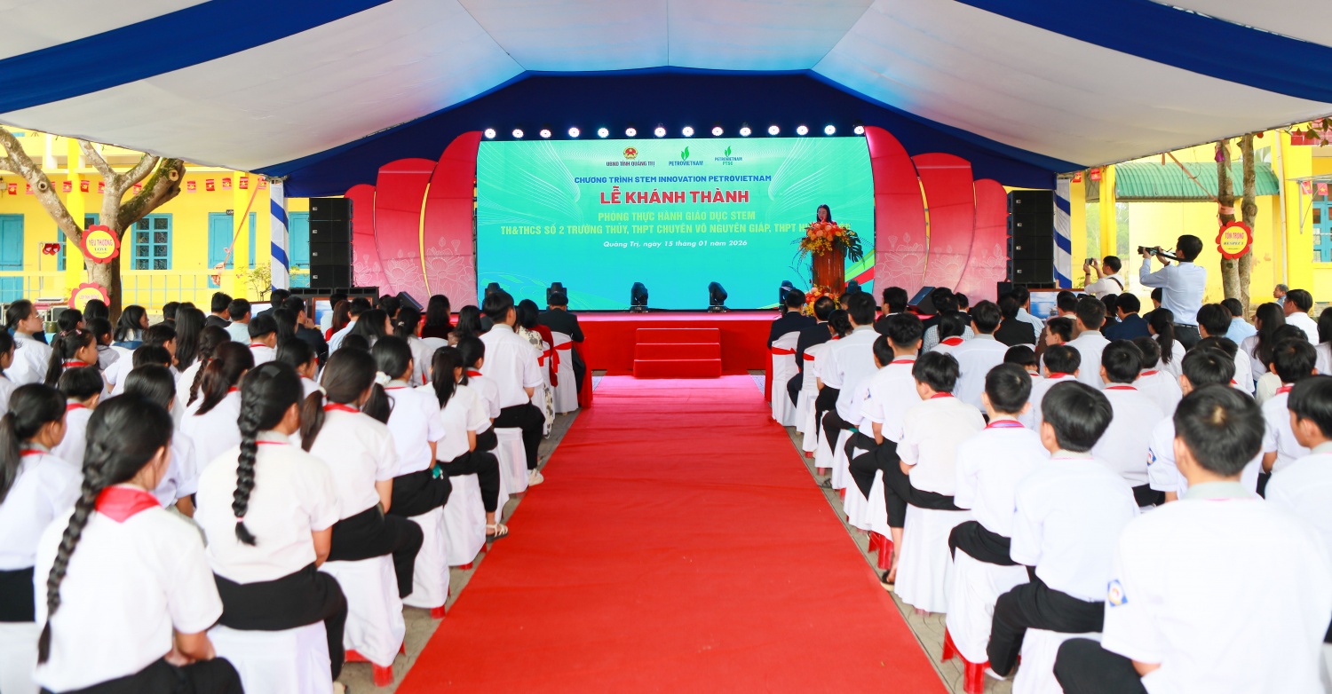 Đưa giáo dục STEM đến gần hơn với học sinh “Vùng đất lửa” Quảng Trị