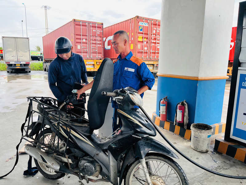 Giá xăng dầu trong nước hôm nay ngày 17/1/2026. Ảnh: P.C